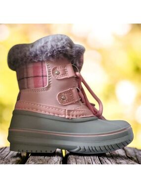 London Fog Boots shoes girls size 6M Lil Tottenham pink / grey boots water res…